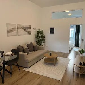 Cozy South-up , Bruxelles Belgio