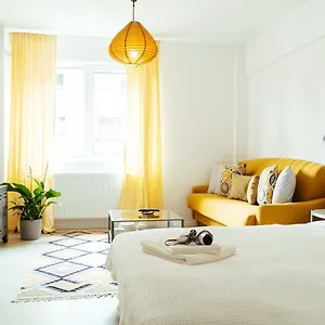 Location - Queen Elizabeth Flat , Bucarest Romania